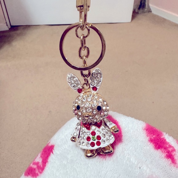 Cute Rhinestone Bunny Key Chain - Picture 2 of 4
